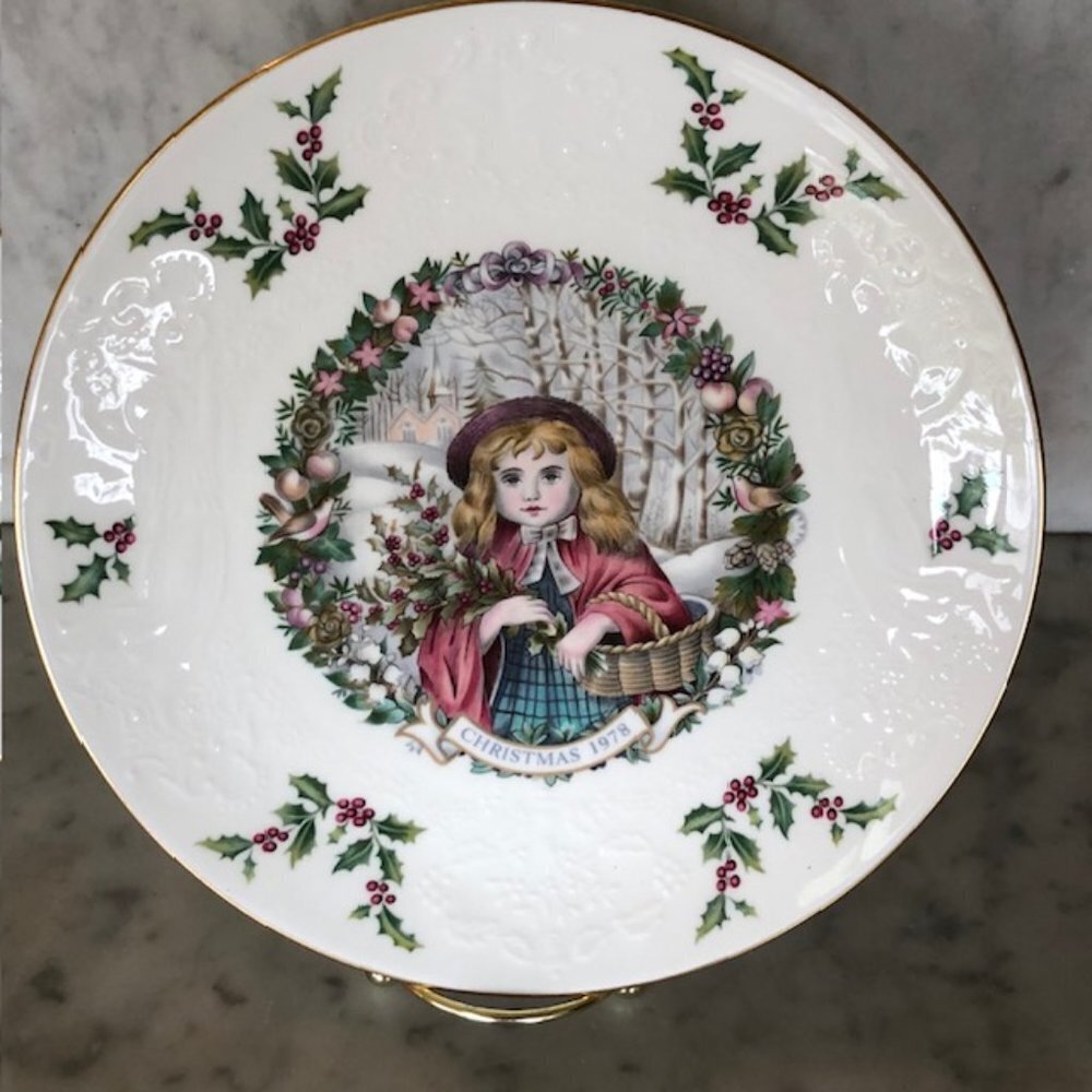 ROYAL DOULTON TABLEWARE LTD. Christmas 1978 Collectable Plate
